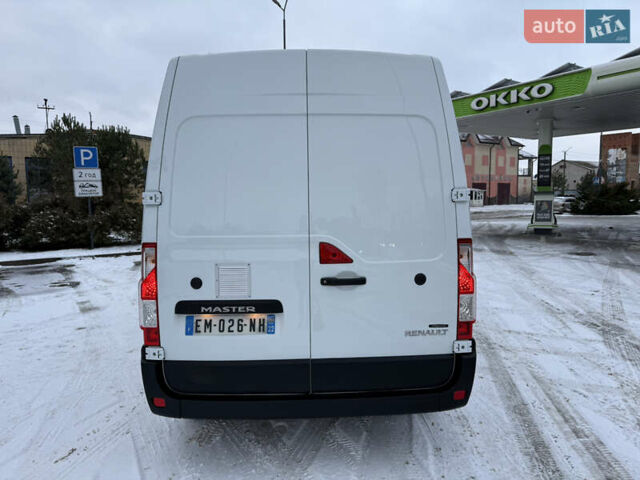 Белый Рено Мастер, объемом двигателя 2.3 л и пробегом 280 тыс. км за 17500 $, фото 13 на Automoto.ua