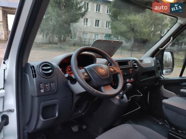 Белый Рено Мастер, объемом двигателя 2.3 л и пробегом 314 тыс. км за 13900 $, фото 14 на Automoto.ua
