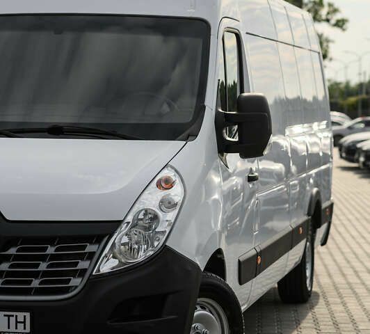 Белый Рено Мастер, объемом двигателя 2.3 л и пробегом 265 тыс. км за 17490 $, фото 3 на Automoto.ua