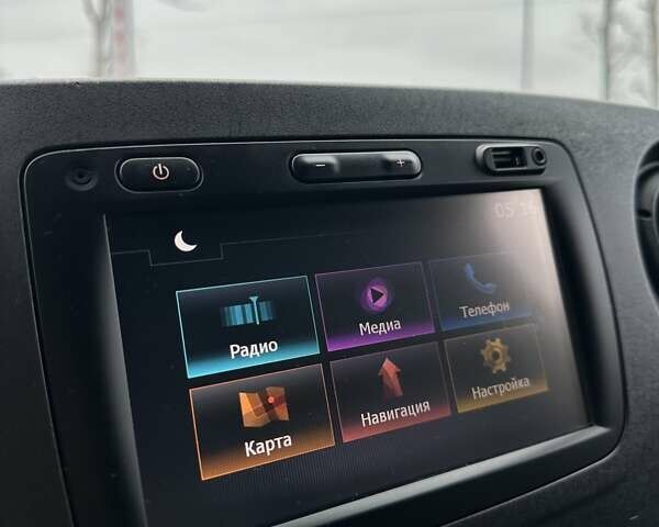 Білий Рено Мастєр, об'ємом двигуна 2.3 л та пробігом 280 тис. км за 15500 $, фото 24 на Automoto.ua