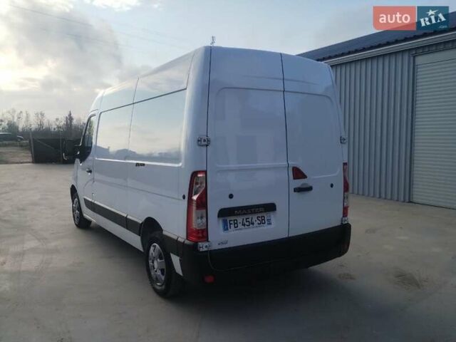 Белый Рено Мастер, объемом двигателя 2.3 л и пробегом 293 тыс. км за 14500 $, фото 4 на Automoto.ua