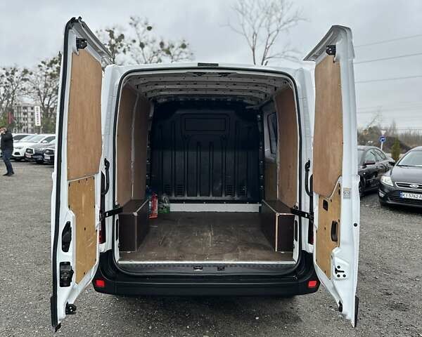 Білий Рено Мастєр, об'ємом двигуна 2.3 л та пробігом 280 тис. км за 15500 $, фото 10 на Automoto.ua