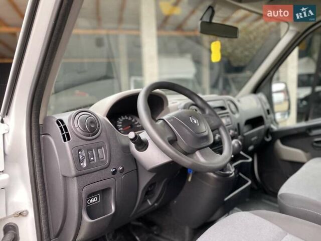 Білий Рено Мастєр, об'ємом двигуна 2.3 л та пробігом 162 тис. км за 18300 $, фото 40 на Automoto.ua