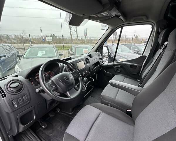 Білий Рено Мастєр, об'ємом двигуна 2.3 л та пробігом 280 тис. км за 15500 $, фото 17 на Automoto.ua