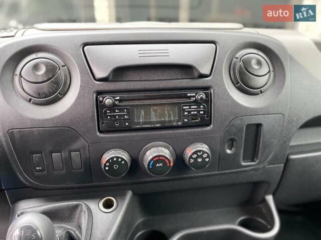Белый Рено Мастер, объемом двигателя 2.3 л и пробегом 162 тыс. км за 18300 $, фото 42 на Automoto.ua