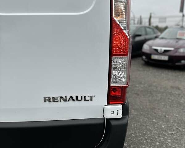 Білий Рено Мастєр, об'ємом двигуна 2.3 л та пробігом 280 тис. км за 15500 $, фото 8 на Automoto.ua