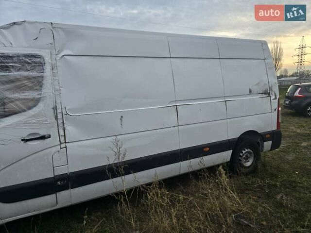 Білий Рено Мастєр, об'ємом двигуна 2.3 л та пробігом 277 тис. км за 10000 $, фото 4 на Automoto.ua