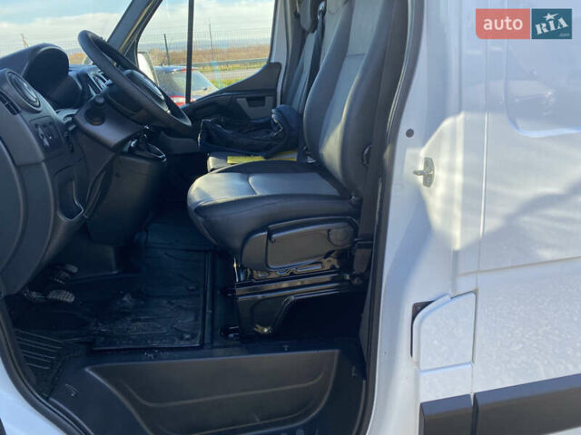 Білий Рено Мастєр, об'ємом двигуна 2.3 л та пробігом 196 тис. км за 16900 $, фото 10 на Automoto.ua