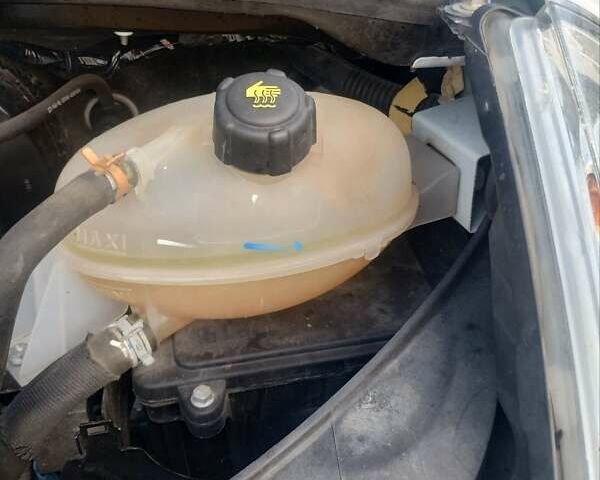 Белый Рено Мастер, объемом двигателя 2.3 л и пробегом 293 тыс. км за 14500 $, фото 30 на Automoto.ua