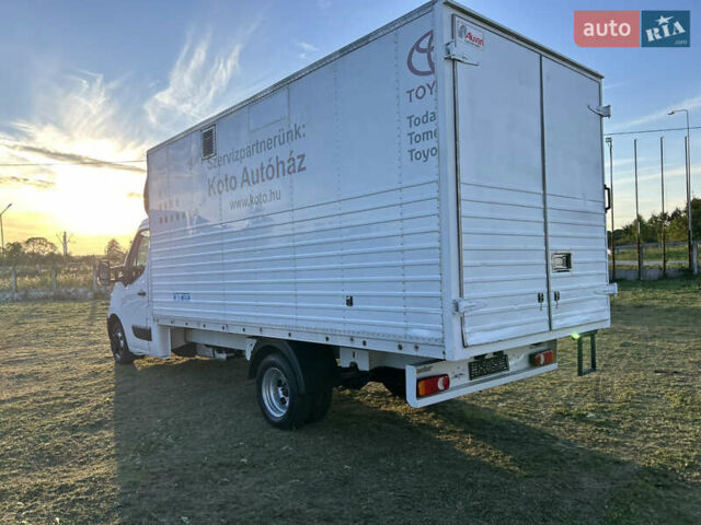 Белый Рено Мастер, объемом двигателя 2.3 л и пробегом 170 тыс. км за 17850 $, фото 15 на Automoto.ua