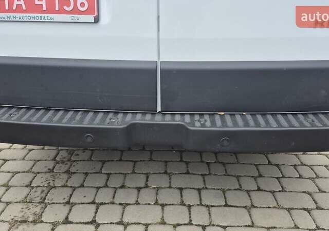 Білий Рено Мастєр, об'ємом двигуна 2.3 л та пробігом 263 тис. км за 16200 $, фото 16 на Automoto.ua