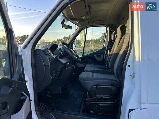 Белый Рено Мастер, объемом двигателя 2.3 л и пробегом 170 тыс. км за 17850 $, фото 34 на Automoto.ua