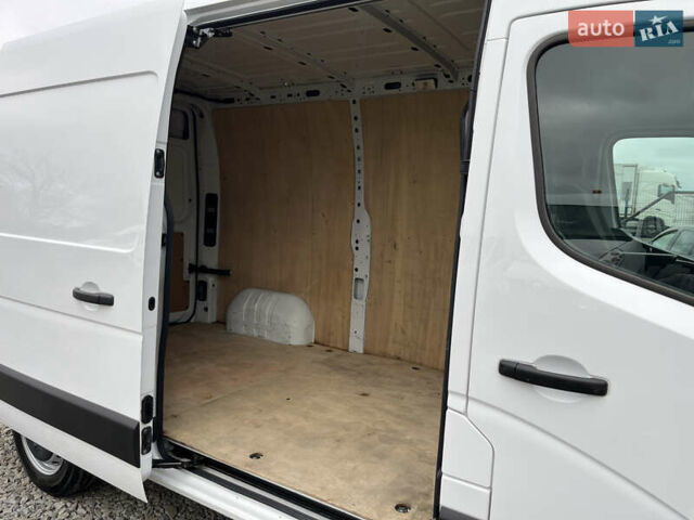 Белый Рено Мастер, объемом двигателя 2.3 л и пробегом 280 тыс. км за 15300 $, фото 40 на Automoto.ua