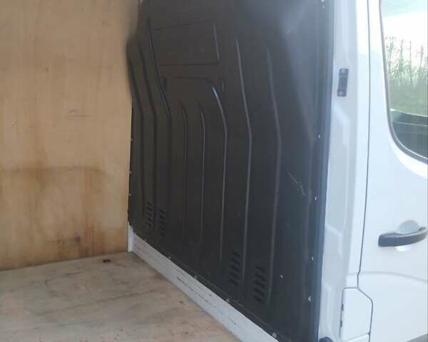 Белый Рено Мастер, объемом двигателя 2.3 л и пробегом 293 тыс. км за 14500 $, фото 20 на Automoto.ua