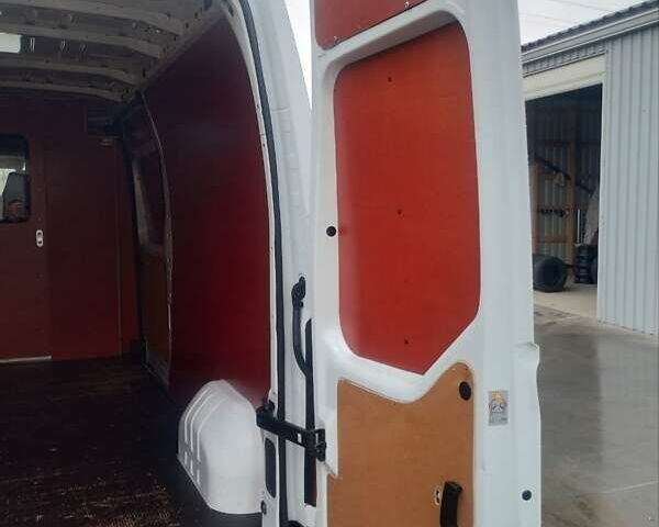 Білий Рено Мастєр, об'ємом двигуна 2.3 л та пробігом 121 тис. км за 17900 $, фото 26 на Automoto.ua