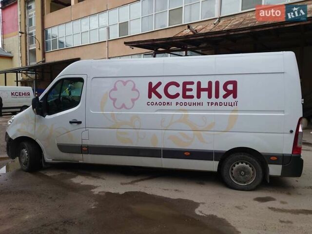 Белый Рено Мастер, объемом двигателя 2.3 л и пробегом 188 тыс. км за 16900 $, фото 1 на Automoto.ua