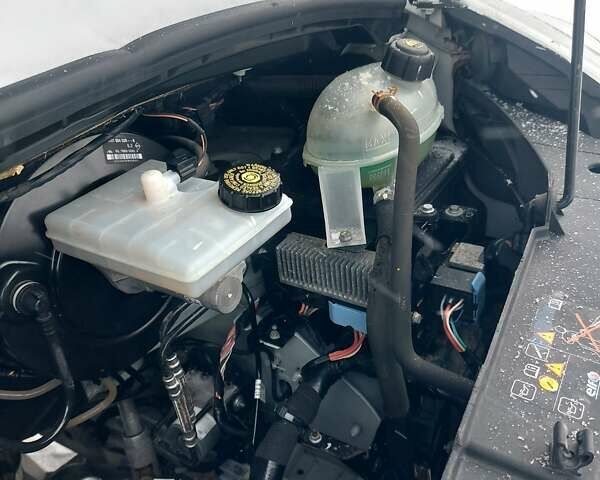 Белый Рено Мастер, объемом двигателя 2.3 л и пробегом 216 тыс. км за 16999 $, фото 35 на Automoto.ua