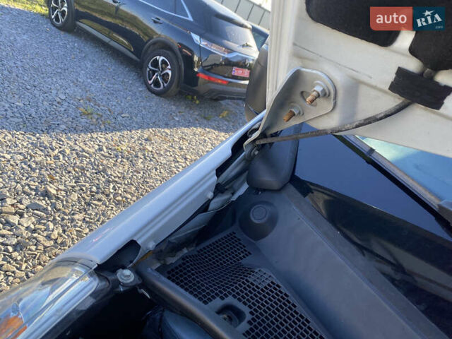 Білий Рено Мастєр, об'ємом двигуна 2.3 л та пробігом 196 тис. км за 16900 $, фото 27 на Automoto.ua