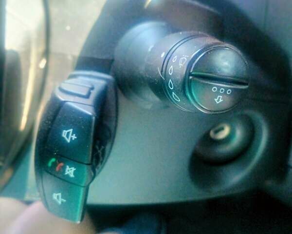 Білий Рено Мастєр, об'ємом двигуна 2.3 л та пробігом 212 тис. км за 16700 $, фото 2 на Automoto.ua