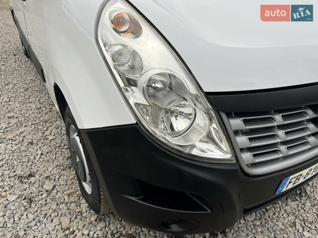 Белый Рено Мастер, объемом двигателя 2.3 л и пробегом 280 тыс. км за 15300 $, фото 55 на Automoto.ua