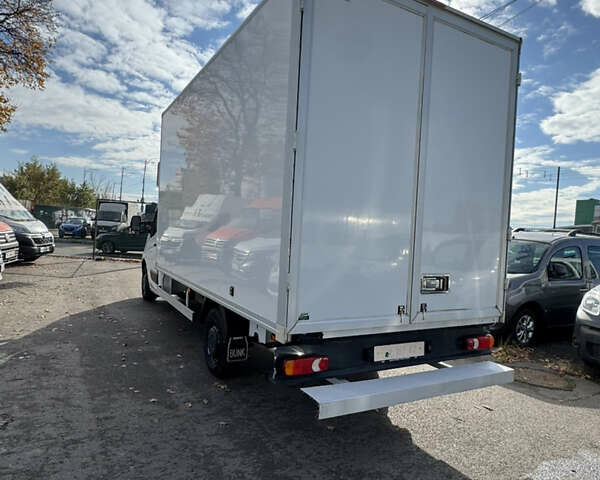 Білий Рено Мастєр, об'ємом двигуна 2.3 л та пробігом 240 тис. км за 18900 $, фото 6 на Automoto.ua