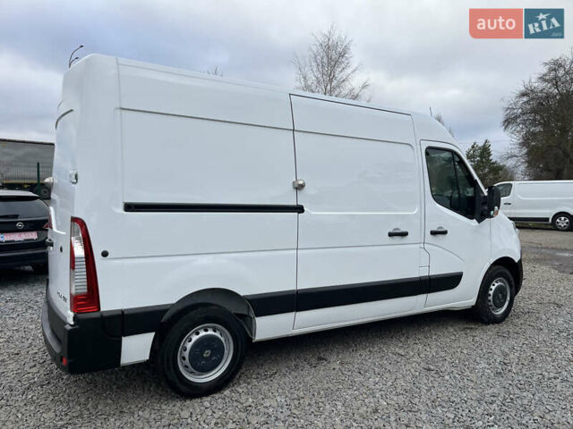 Белый Рено Мастер, объемом двигателя 2.3 л и пробегом 280 тыс. км за 15300 $, фото 7 на Automoto.ua