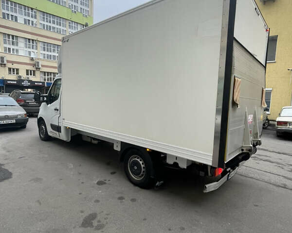 Білий Рено Мастєр, об'ємом двигуна 2.3 л та пробігом 404 тис. км за 18500 $, фото 6 на Automoto.ua