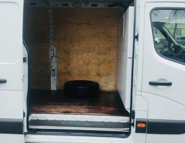 Білий Рено Мастєр, об'ємом двигуна 2.3 л та пробігом 280 тис. км за 18700 $, фото 8 на Automoto.ua