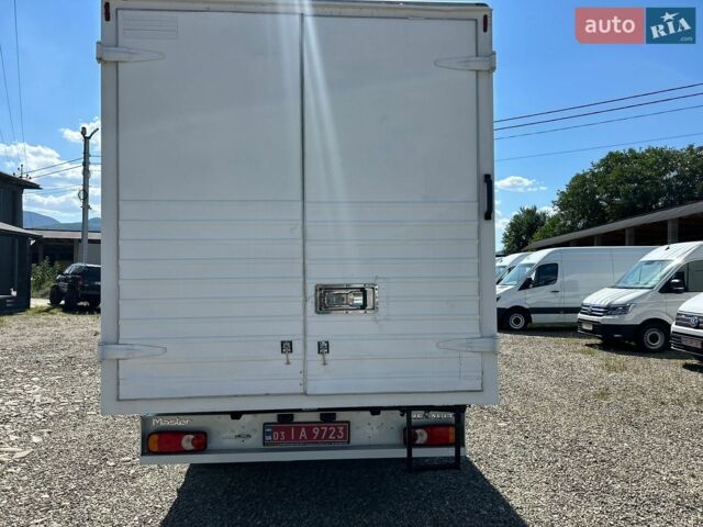 Белый Рено Мастер, объемом двигателя 2.3 л и пробегом 163 тыс. км за 18350 $, фото 15 на Automoto.ua