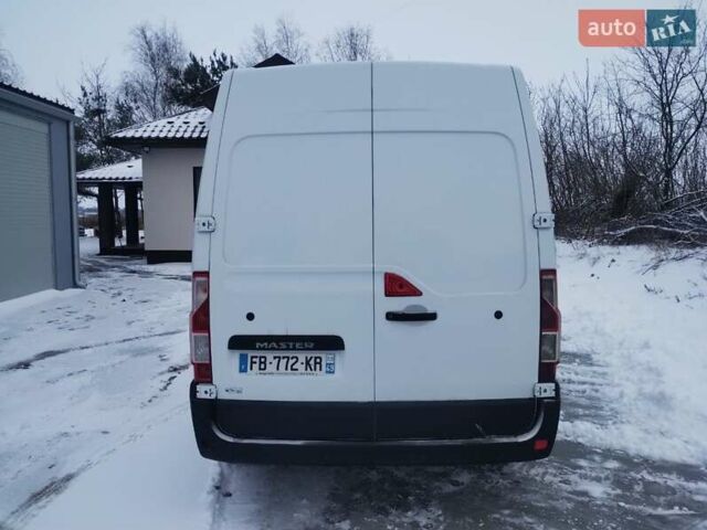 Белый Рено Мастер, объемом двигателя 2.3 л и пробегом 293 тыс. км за 14800 $, фото 5 на Automoto.ua