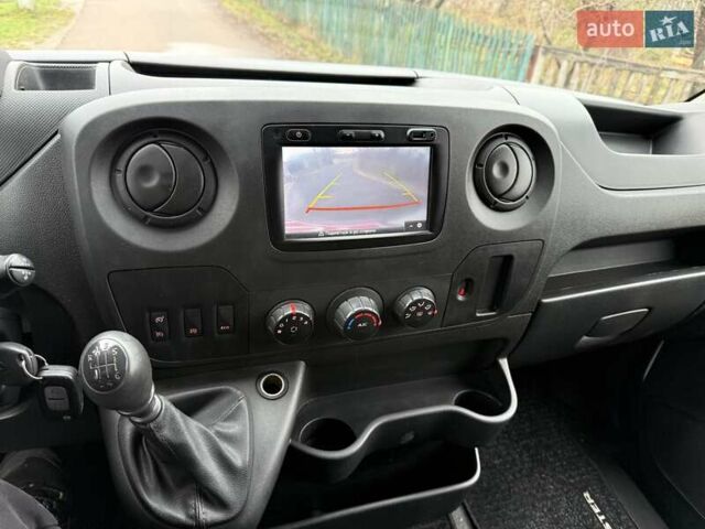 Белый Рено Мастер, объемом двигателя 2.3 л и пробегом 237 тыс. км за 16600 $, фото 15 на Automoto.ua