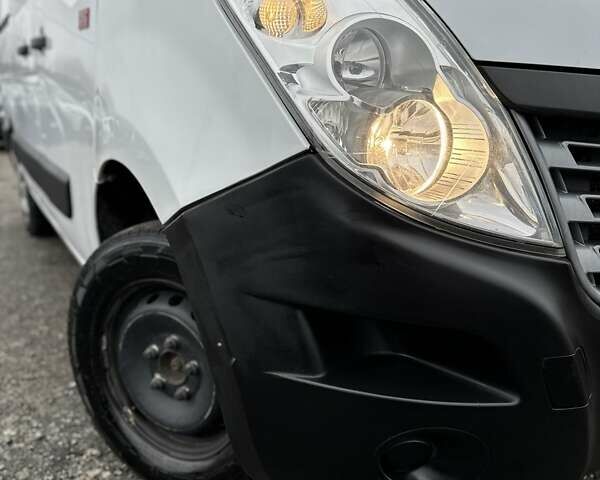 Білий Рено Мастєр, об'ємом двигуна 2.3 л та пробігом 280 тис. км за 15500 $, фото 2 на Automoto.ua