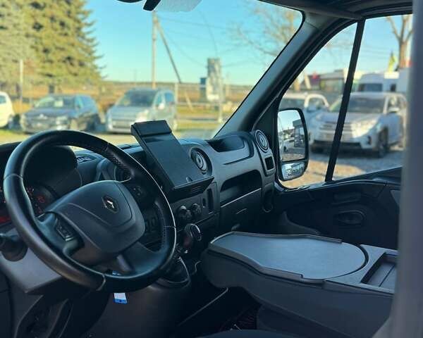 Белый Рено Мастер, объемом двигателя 2.3 л и пробегом 217 тыс. км за 20700 $, фото 8 на Automoto.ua