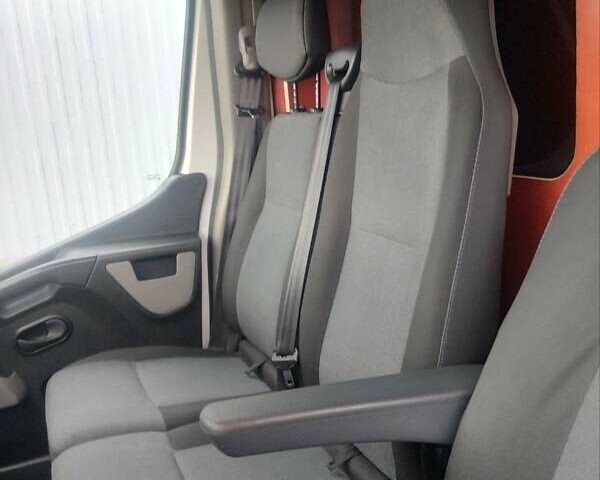 Білий Рено Мастєр, об'ємом двигуна 2.3 л та пробігом 121 тис. км за 17900 $, фото 16 на Automoto.ua