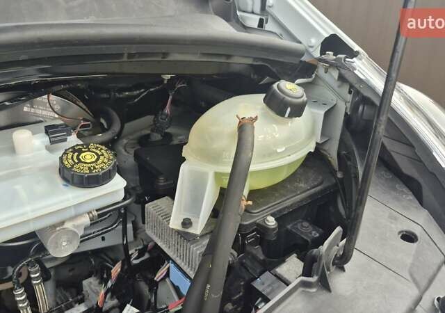 Білий Рено Мастєр, об'ємом двигуна 2.3 л та пробігом 263 тис. км за 16200 $, фото 40 на Automoto.ua