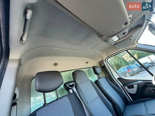 Білий Рено Мастєр, об'ємом двигуна 2.3 л та пробігом 260 тис. км за 19200 $, фото 39 на Automoto.ua