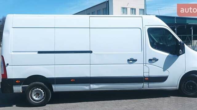 Белый Рено Мастер, объемом двигателя 2.3 л и пробегом 424 тыс. км за 16000 $, фото 4 на Automoto.ua