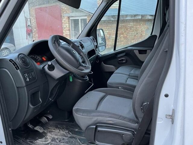 Білий Рено Мастєр, об'ємом двигуна 2.3 л та пробігом 498 тис. км за 15200 $, фото 2 на Automoto.ua