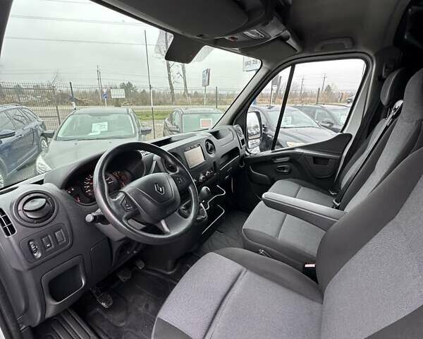 Белый Рено Мастер, объемом двигателя 2.3 л и пробегом 280 тыс. км за 14300 $, фото 20 на Automoto.ua