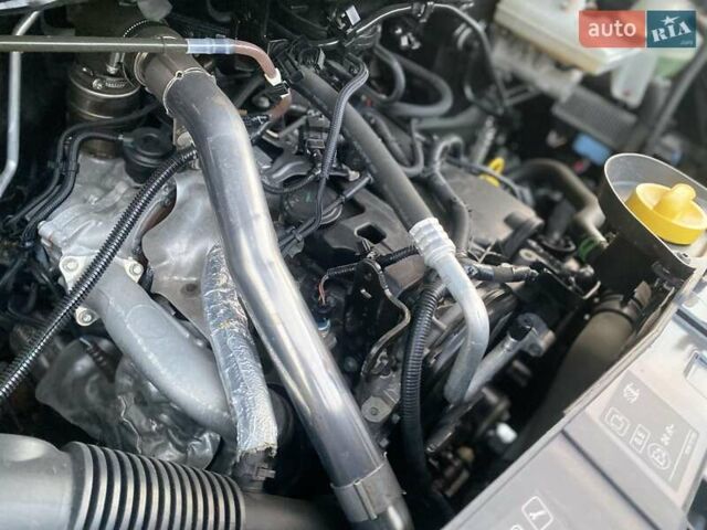 Белый Рено Мастер, объемом двигателя 2.3 л и пробегом 198 тыс. км за 18800 $, фото 47 на Automoto.ua