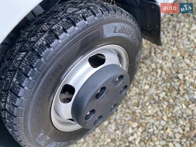 Білий Рено Мастєр, об'ємом двигуна 2.3 л та пробігом 162 тис. км за 18300 $, фото 21 на Automoto.ua