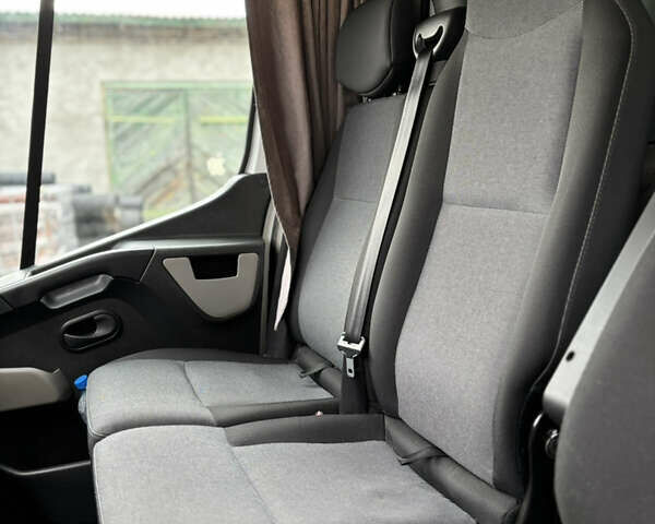 Білий Рено Мастєр, об'ємом двигуна 2.3 л та пробігом 490 тис. км за 14499 $, фото 18 на Automoto.ua