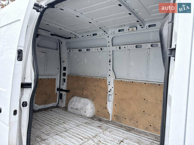 Белый Рено Мастер, объемом двигателя 2.3 л и пробегом 84 тыс. км за 13000 $, фото 6 на Automoto.ua