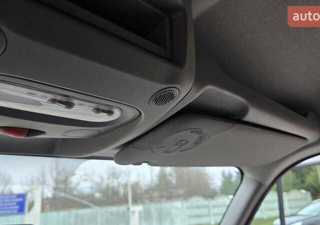 Білий Рено Мастєр, об'ємом двигуна 2.3 л та пробігом 178 тис. км за 16500 $, фото 21 на Automoto.ua