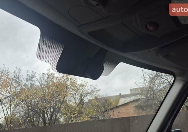 Білий Рено Мастєр, об'ємом двигуна 2.3 л та пробігом 263 тис. км за 16200 $, фото 26 на Automoto.ua