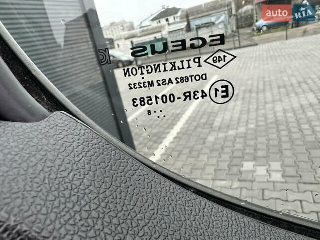 Белый Рено Мастер, объемом двигателя 2.3 л и пробегом 195 тыс. км за 17400 $, фото 33 на Automoto.ua