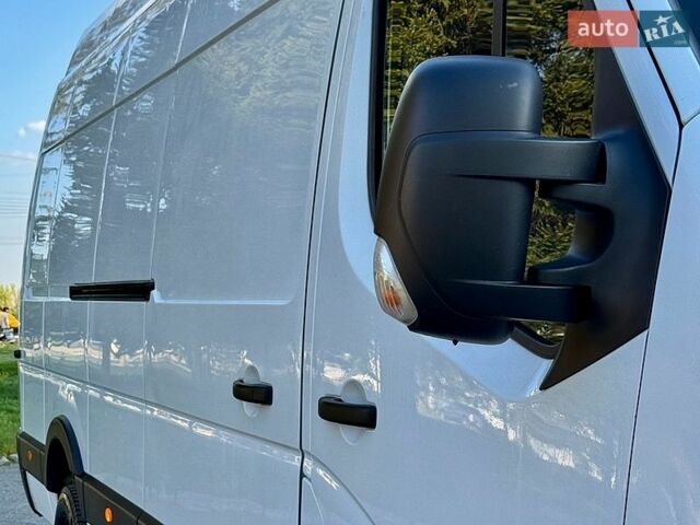 Белый Рено Мастер, объемом двигателя 2.3 л и пробегом 177 тыс. км за 21850 $, фото 12 на Automoto.ua