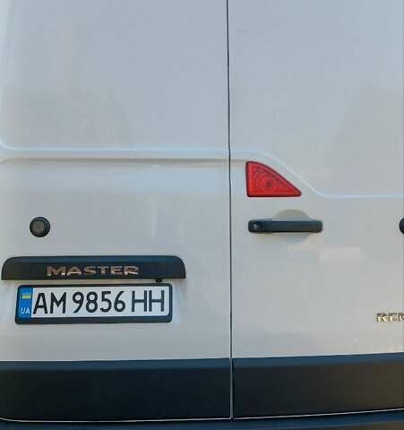 Белый Рено Мастер, объемом двигателя 2.3 л и пробегом 233 тыс. км за 16800 $, фото 16 на Automoto.ua