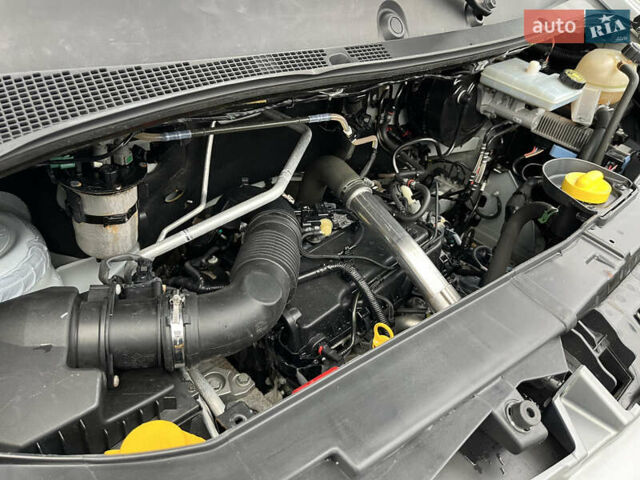 Белый Рено Мастер, объемом двигателя 2.3 л и пробегом 280 тыс. км за 15300 $, фото 38 на Automoto.ua