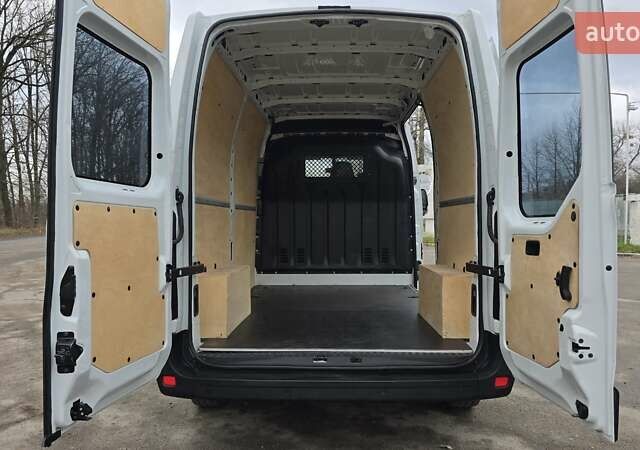 Білий Рено Мастєр, об'ємом двигуна 2.3 л та пробігом 177 тис. км за 16800 $, фото 23 на Automoto.ua